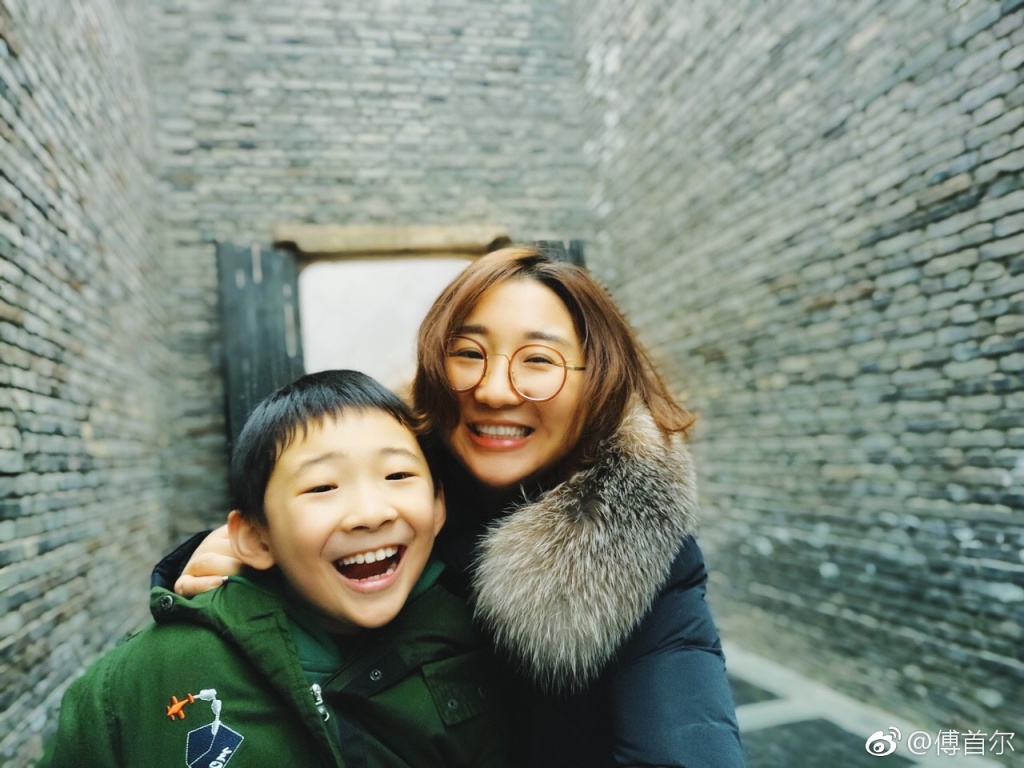 傅首尔和吴瑟斯是夫妻吗？傅首尔为什么没有