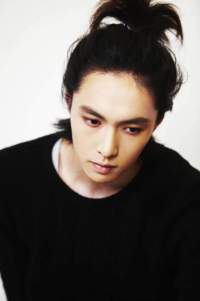 留长发最帅的男明星是谁?男生留长发有什么 留长发最帅的男明星是谁?男生留长发有什么