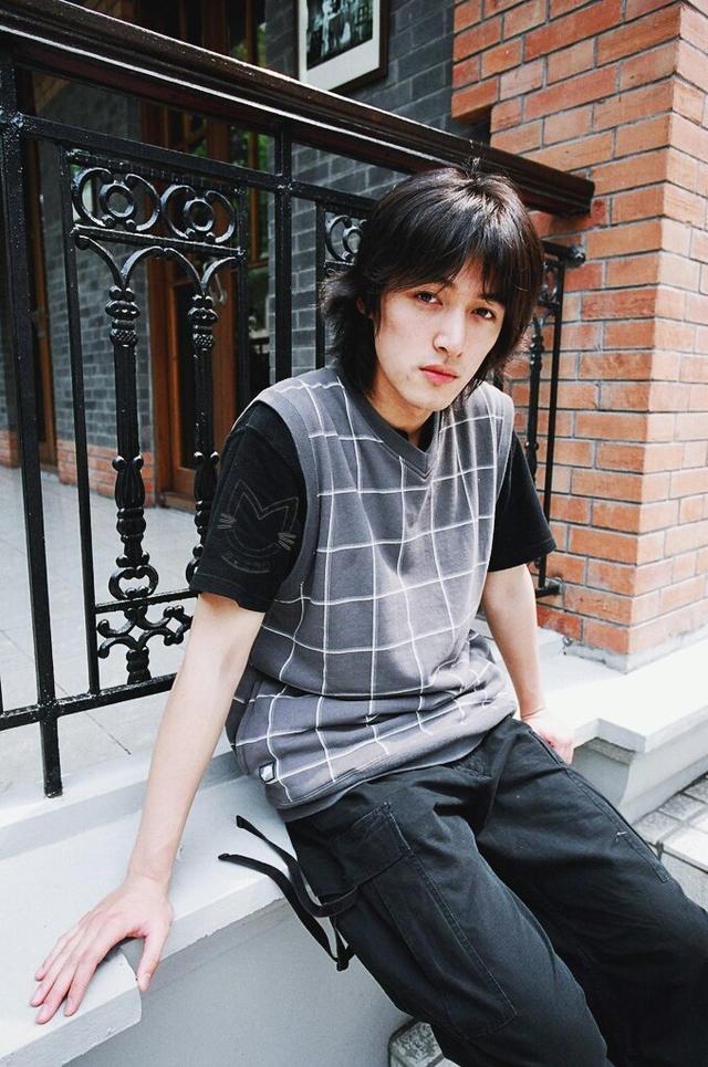 留长发最帅的男明星是谁?男生留长发有什么 留长发最帅的男明星是谁?男生留长发有什么