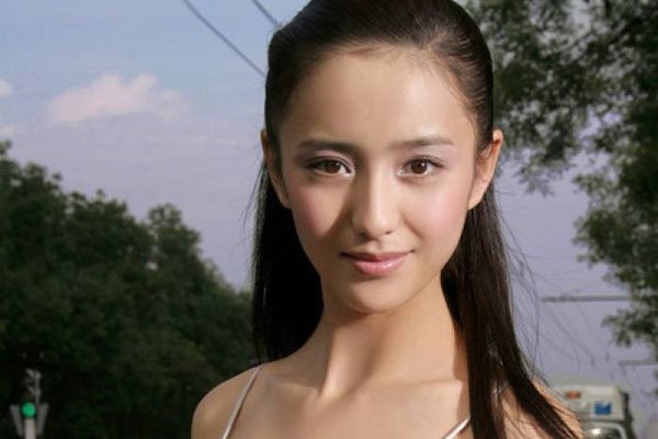 天涯扒皮鹿晗被京圈排斥真相(鹿晗圈内八卦)