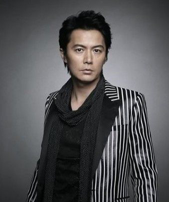 福山雅治妻子吹石一惠照片