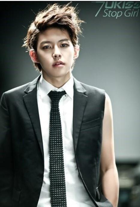 申东浩为啥这么早结婚又离婚？超人回来了东