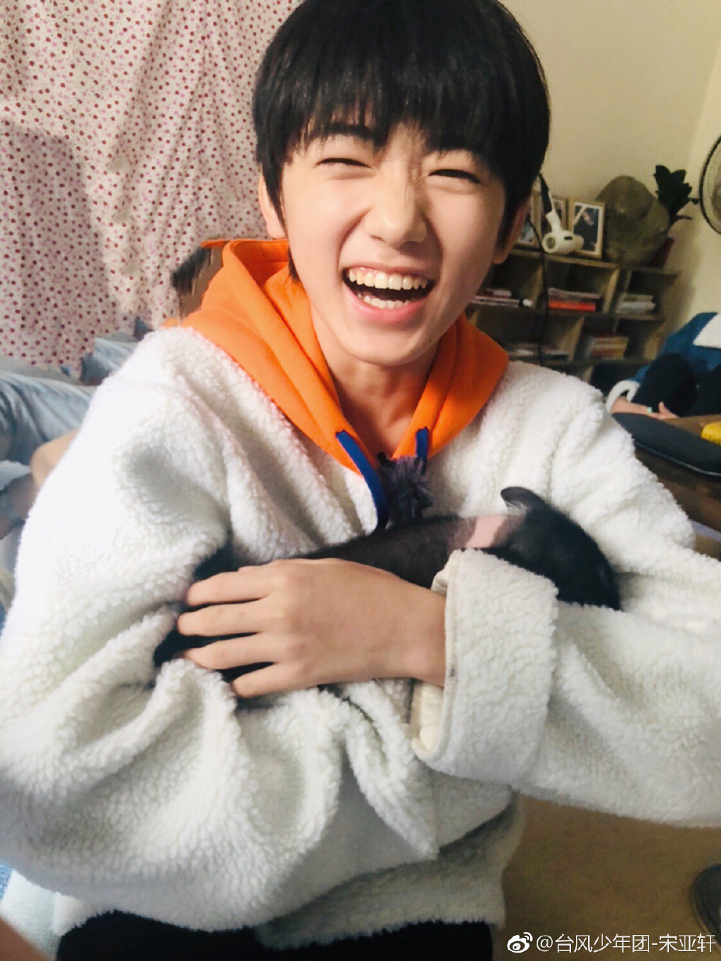 时代少年团为张真源贺峻霖补过生日(时代少年团给张真源贺峻霖补过生日) 时代少年团为张真源贺峻霖补过生日(时代少年团给张真源贺峻霖补过生日)