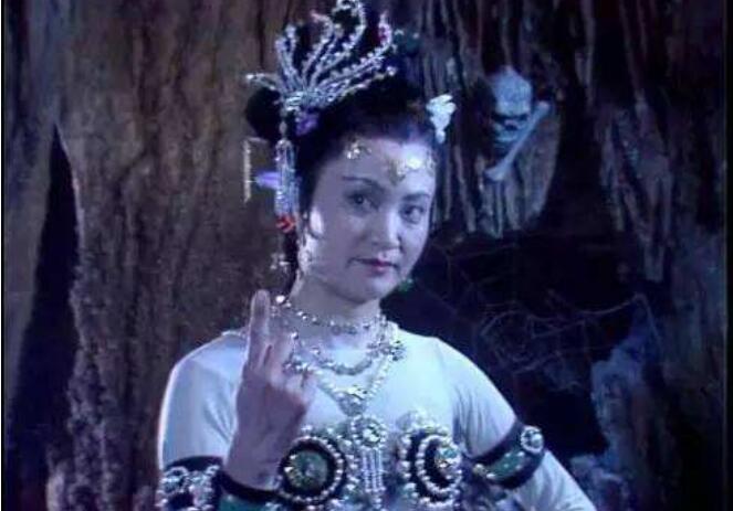 杨春霞现状如何(杨春霞个人资料)