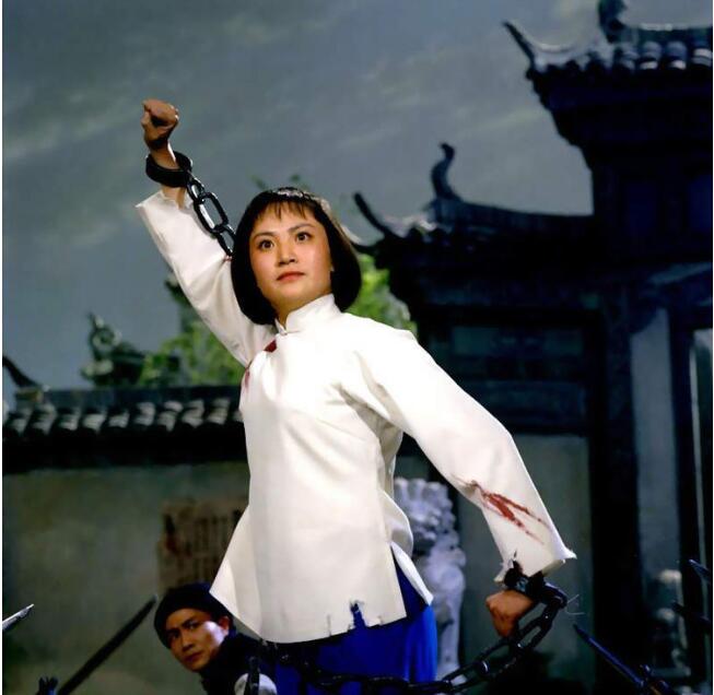 杨春霞现状如何(杨春霞个人资料)