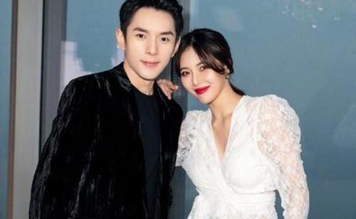 泫雅李佳琦同框网友关注点却是这个 泫雅李佳琦同框网友关注点却是这个