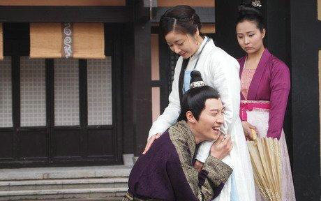 陈乔恩乔任梁是什么关系？乔任梁陈乔恩合作(陈乔恩和乔任梁的友谊)