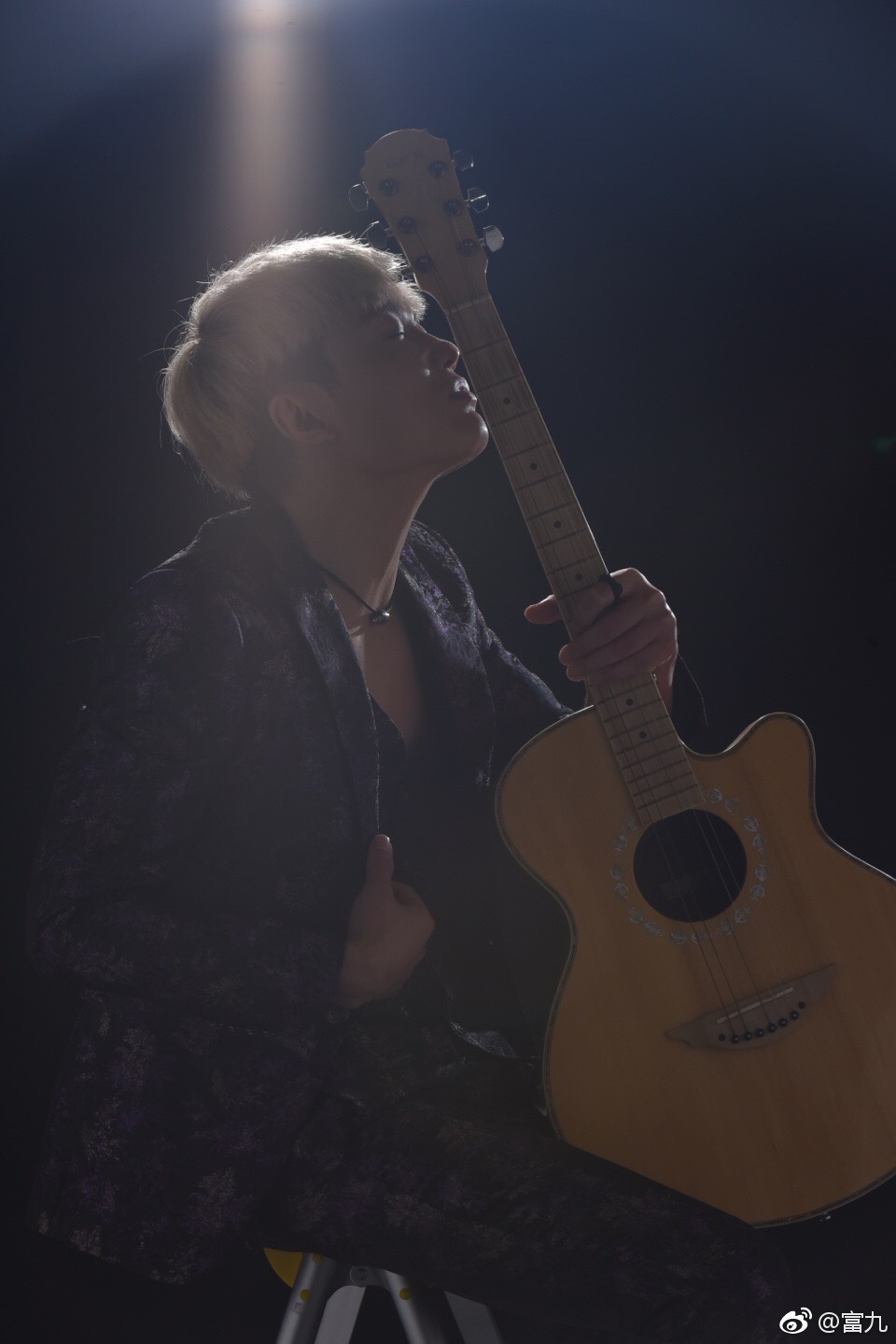 富九为什么最近没唱了?富九没红起来的原因 富九为什么最近没唱了?富九没红起来的原因