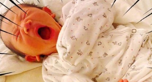 应采儿晒小儿子全身照发文感慨(应采儿亲子照)