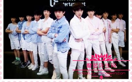 丁程鑫女朋友是谁照片(丁程鑫和女生照片) 丁程鑫女朋友是谁照片(丁程鑫和女生照片)