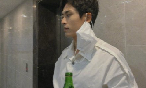 李佳琦金靖出圈了(李佳琦金靖贴吧) 李佳琦金靖出圈了(李佳琦金靖贴吧)