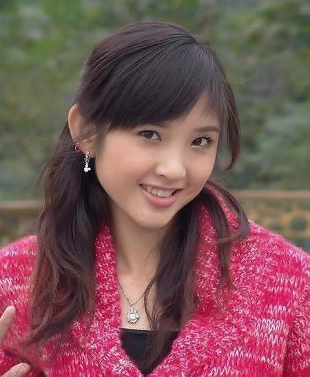 唐艺昕牙齿整容前是什么样？唐艺昕从面相看