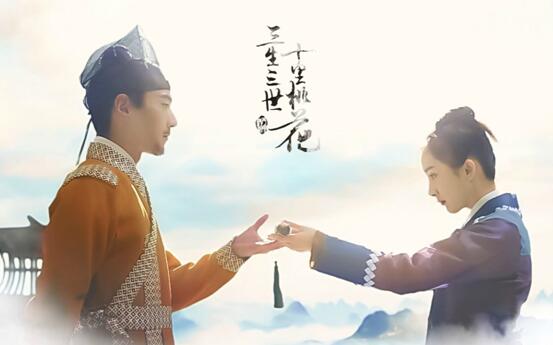 墨渊为什么帮白浅渡劫挨天雷？墨渊的结局死(白浅断尾救墨渊)