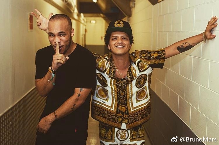 火星哥是什么人种是菲律宾人吗