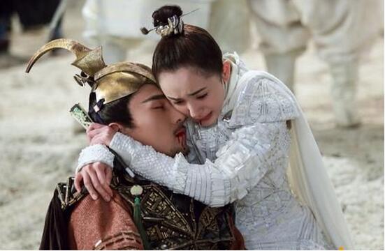 墨渊为什么帮白浅渡劫挨天雷?墨渊的结局死(白浅断尾救墨渊) 墨渊为什么帮白浅渡劫挨天雷?墨渊的结局死(白浅断尾救墨渊)