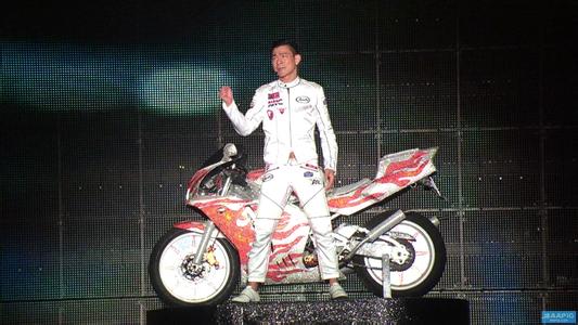 朱丽倩身价多少亿？朱丽倩为什么那么朴素不