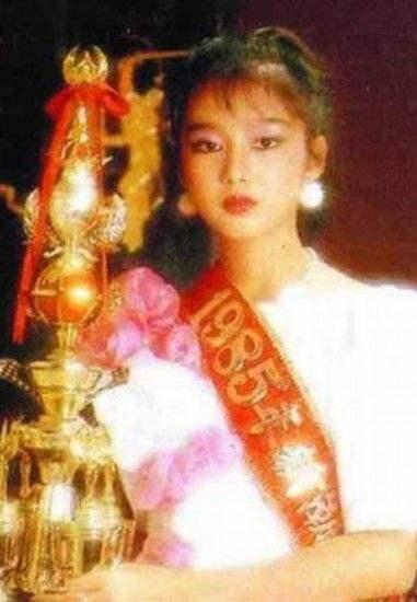 朱丽倩为什么那么朴素不保养？朱丽倩强大的