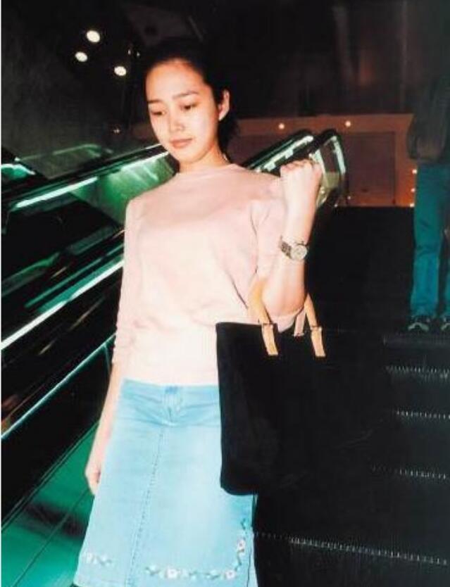 朱丽倩身价多少亿？朱丽倩为什么那么朴素不