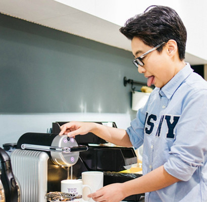 邱晨为什么叫走地鸡 邱晨为什么叫走地鸡