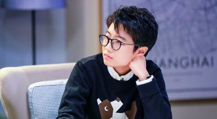 邱晨为什么被叫虫仔、柯基？邱晨冰大为什么