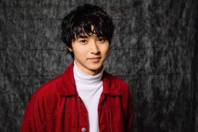 山崎贤人是被晒黑的吗？山崎贤人为什么叫k