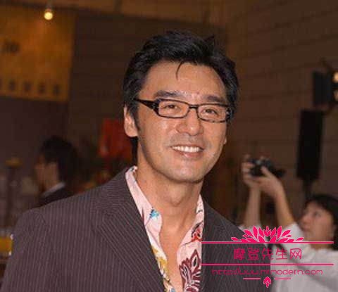 娱乐圈十大最穷明星分别是谁(娱乐圈最穷的人) 娱乐圈十大最穷明星分别是谁(娱乐圈最穷的人)