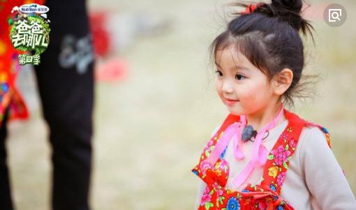 崔雅涵的爸爸妈妈是谁？阿拉蕾和董力不亲热(阿拉蕾和董力什么关系)