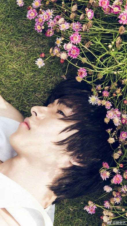 山崎贤人是被晒黑的吗？山崎贤人为什么叫k