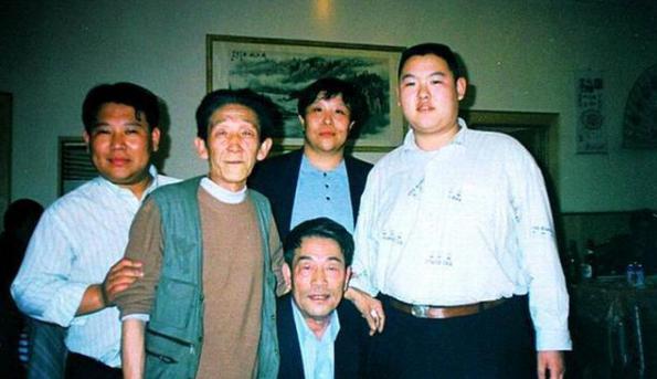 王玥波为什么叫三皮(王玥波哪里人) 王玥波为什么叫三皮(王玥波哪里人)