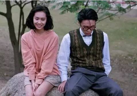 周星驰朱茵在一起多久(周星驰跟朱茵在一起多久)