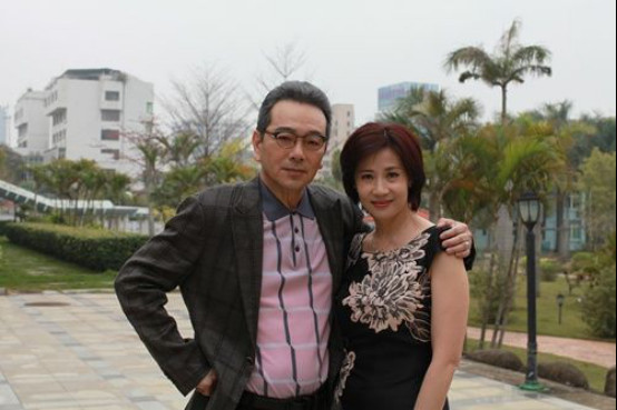 张晨光老婆谢美规照片(张晨光合照)