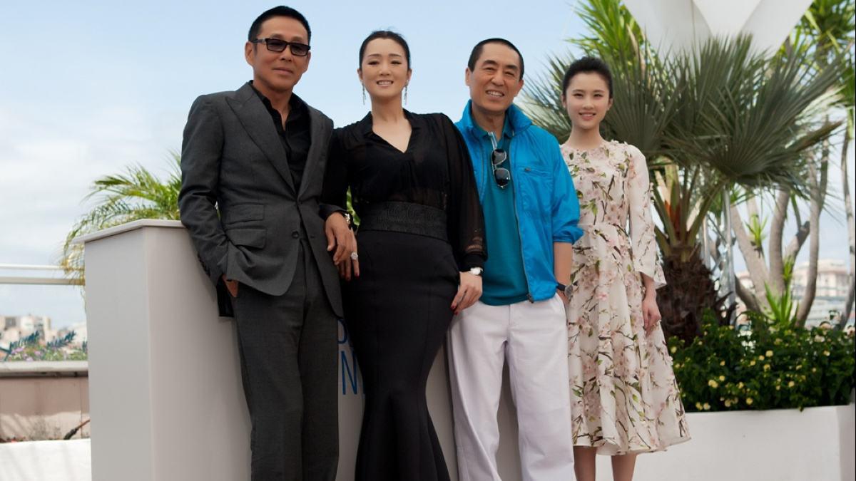 巩俐和张艺谋有儿子真假?巩俐和张艺谋为什(巩俐为什么没和张艺谋结婚) 巩俐和张艺谋有儿子真假?巩俐和张艺谋为什(巩俐为什么没和张艺谋结婚)