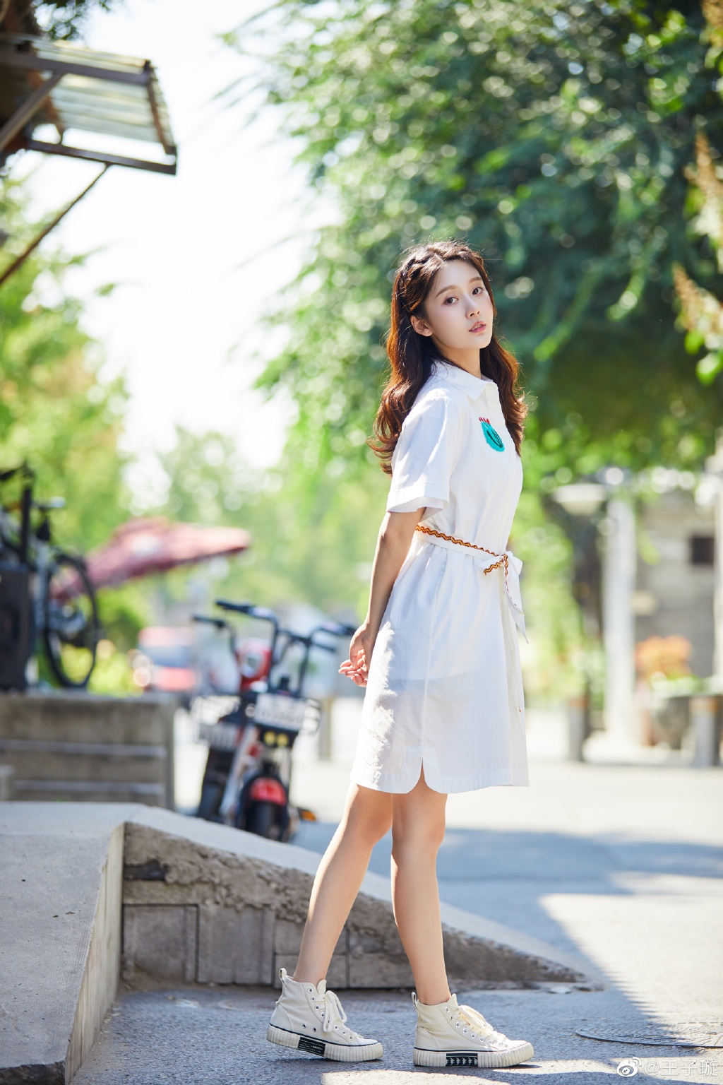 王子璇是哪个娱乐公司的(王子璇签约公司)