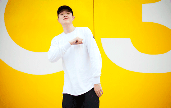 全国各地都在邀请丁真引热议(丁真火了对家乡的影响)