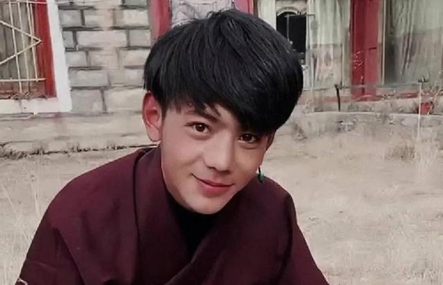 全国各地都在邀请丁真引热议(丁真火了对家乡的影响)