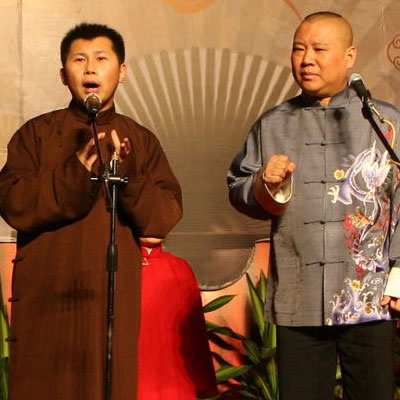 何云伟是不是郭德纲的徒弟？何云伟和李菁关