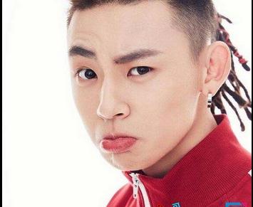 全国各地都在邀请丁真引热议(丁真火了对家乡的影响)