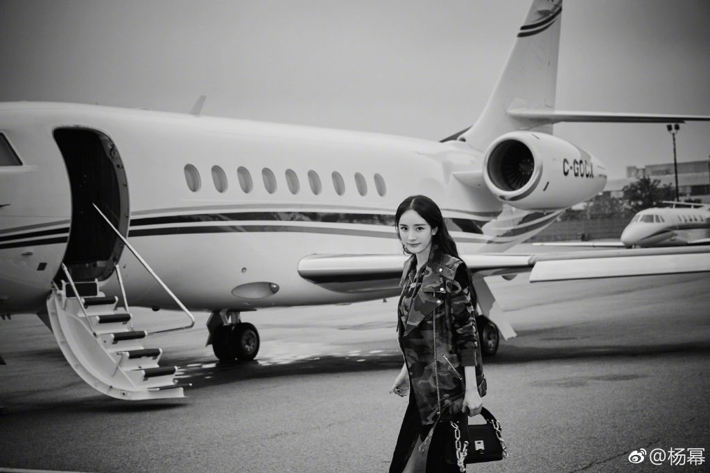 杨幂是什么样的风格和气质(杨幂有气质吗)