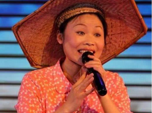 王二妮一年收入多少钱?王二妮与老公李飞离 王二妮一年收入多少钱?王二妮与老公李飞离