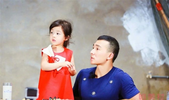 刘畊宏爆红与爸爸去哪儿嘉宾梦幻联动(爸爸去哪了刘什么宏)