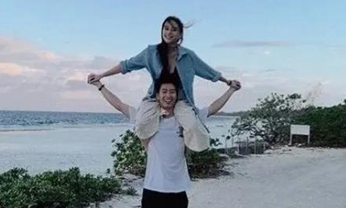 网曝何超莲窦骁分手(何超莲男友窦骁个人资料)