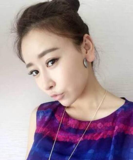 毛俊杰和老公结婚照(毛俊杰微博老公合照)