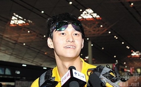 孙杨牙齿好丑(中国国家泳游孙杨整牙了吗)