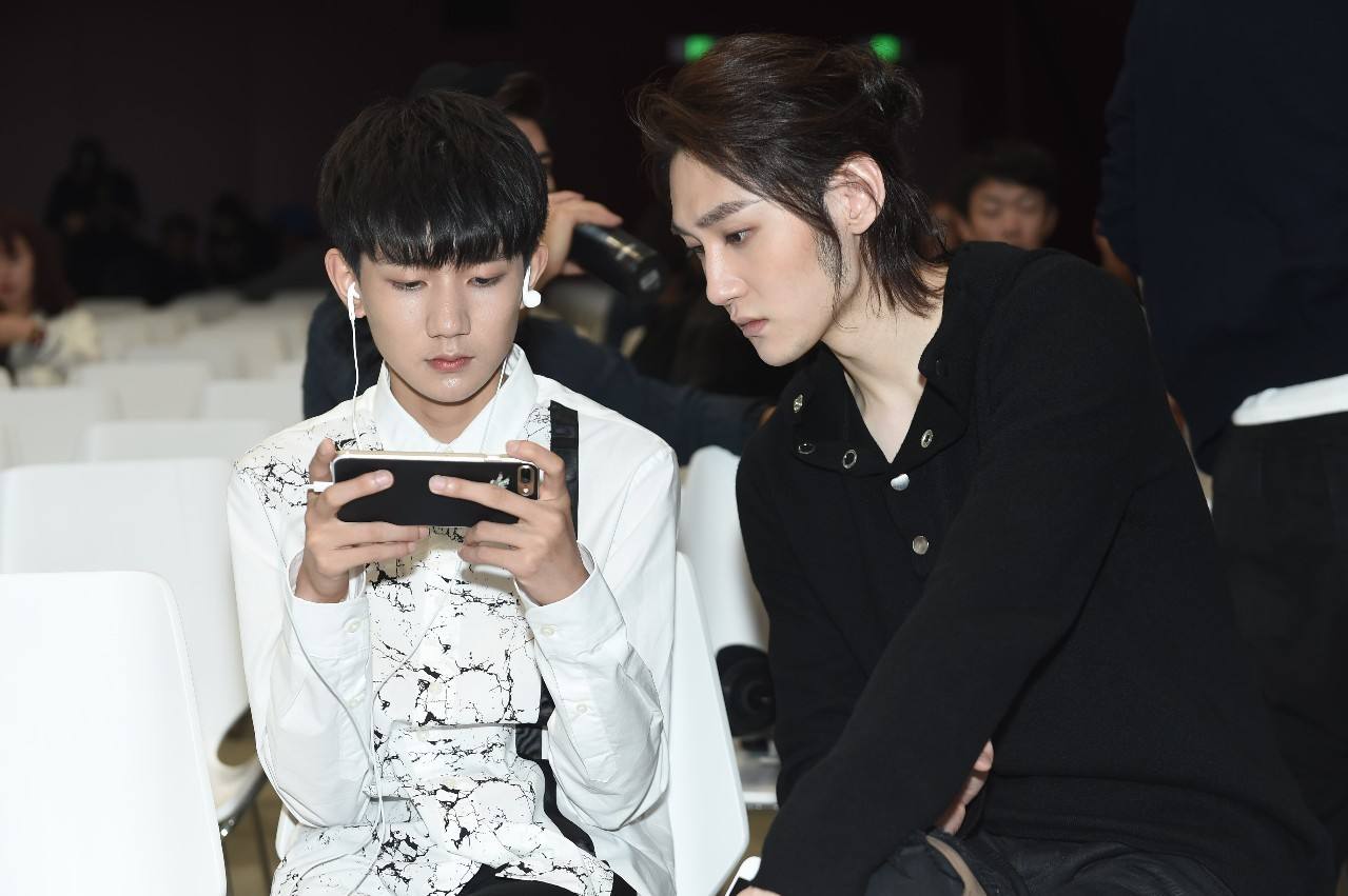 赵嘉敏为什么叫熊孩子、面面、傻窝 赵嘉敏为什么叫熊孩子、面面、傻窝