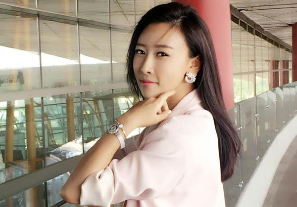 毛俊杰和老公结婚照(毛俊杰微博老公合照)