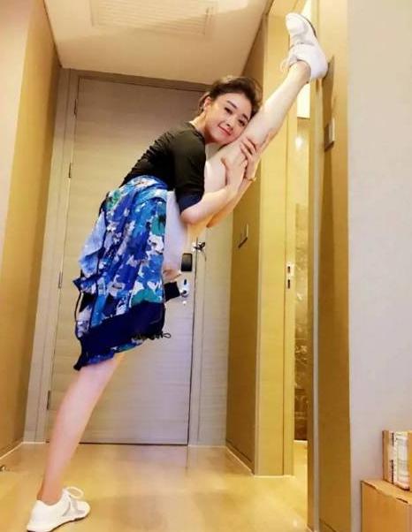 蒋欣最胖的时候体重有多少斤?蒋欣是如何减(蒋欣好胖到底多重) 蒋欣最胖的时候体重有多少斤?蒋欣是如何减(蒋欣好胖到底多重)