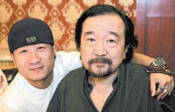 李保田女儿胡水最新照片(李保田女儿为什么叫湖水)