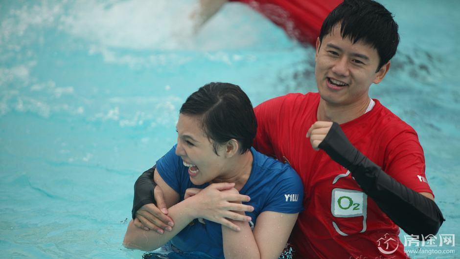 谢依霖的胸被张杰摸真相