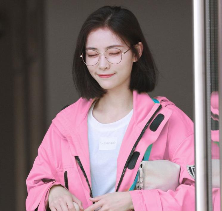 许佳琪为什么叫鲜奶小狐狸、许赞、村花、塞