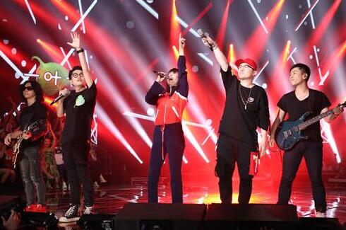 谭维维我想和你唱歌歌曲名字(谭维维唱的歌曲名字)